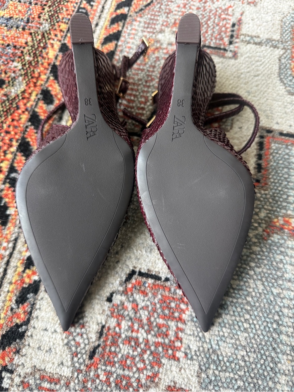 Zara Burgundy Faux-Croc Pointed Toe Slingback Heels - Picture 4 of 4